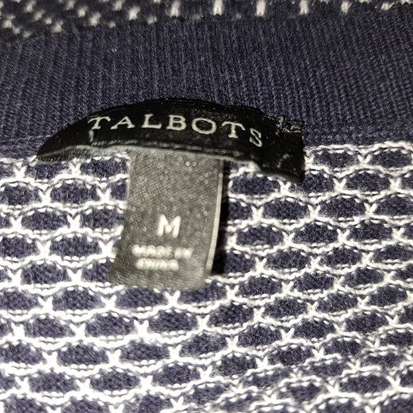 Talbots pattern Blouse size medium - Picture 4 of 4